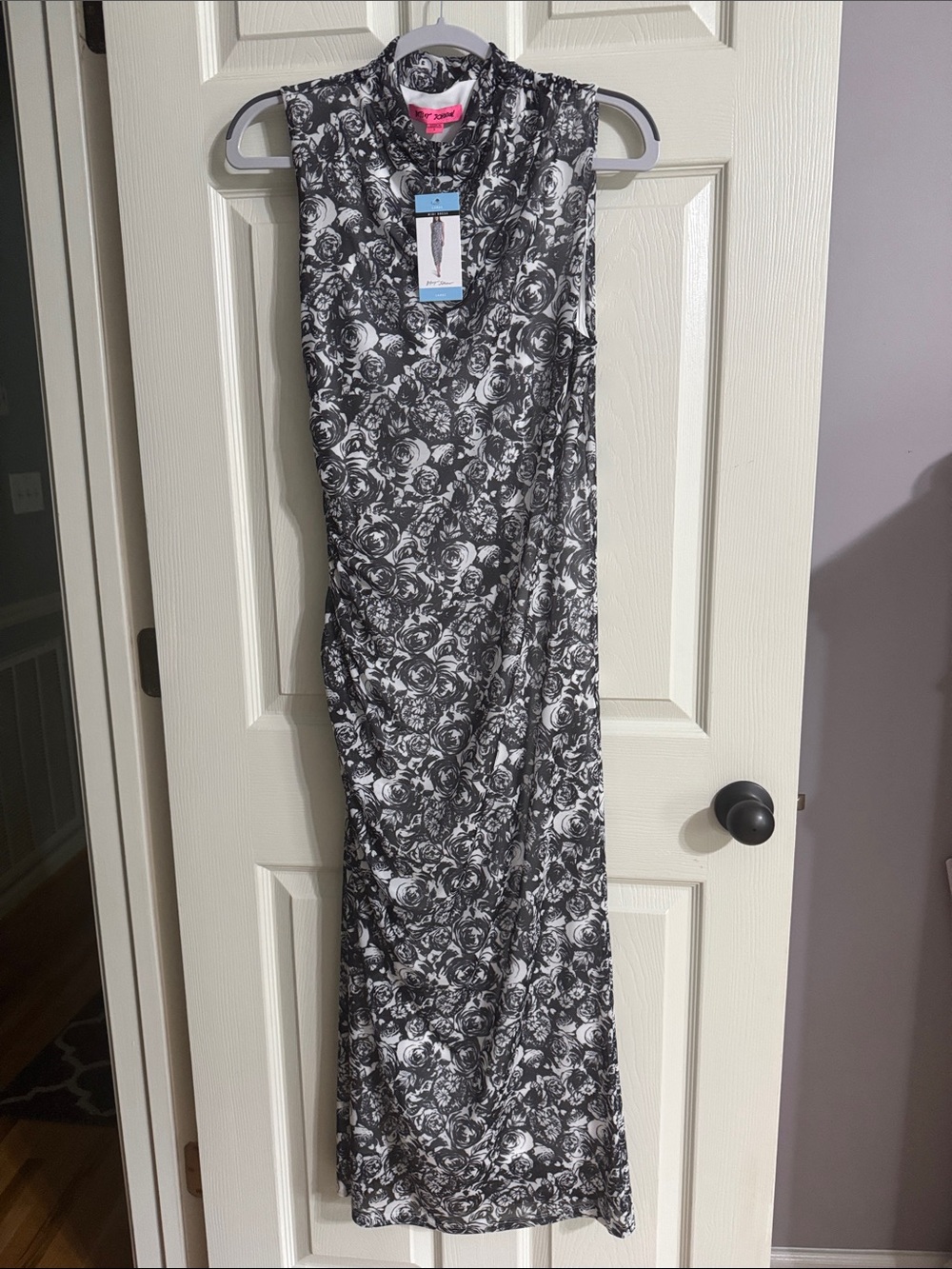 Betsey Johnson Bodycon Black & White Floral Sleeveless Midi Dress L